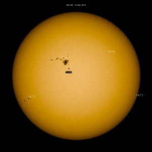 Sunspot group AR 1476, May 10, 2012 (earth for size comparison)